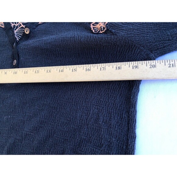 Free people black gauze thermal long sleeve top size S? - Picture 8 of 9